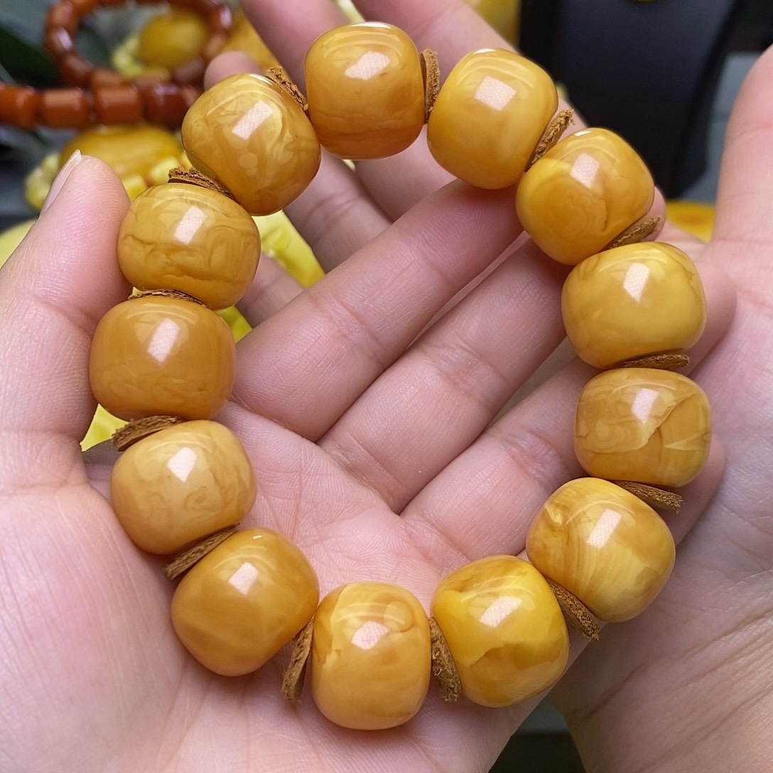 蜜蜡未镶嵌珠宝奇石