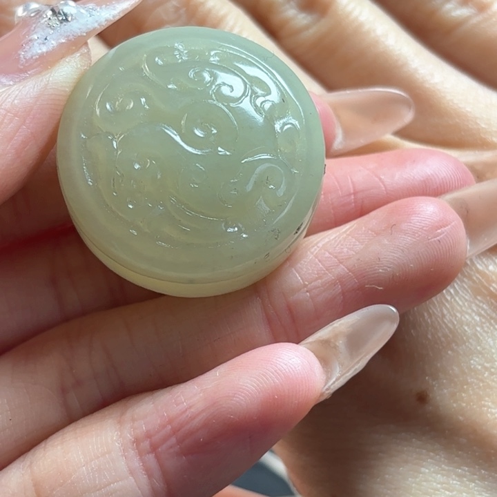 和田玉挂件未镶嵌贰**食