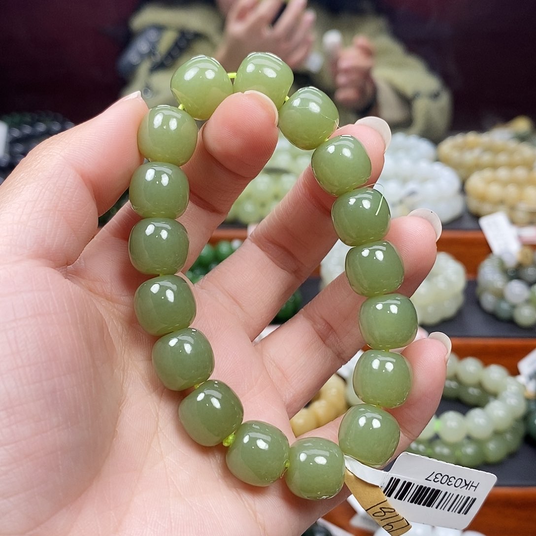 和田玉手链未镶嵌