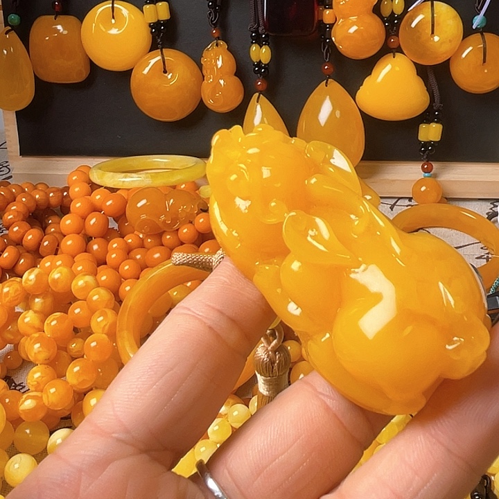 D***r波罗的海貔貅把件