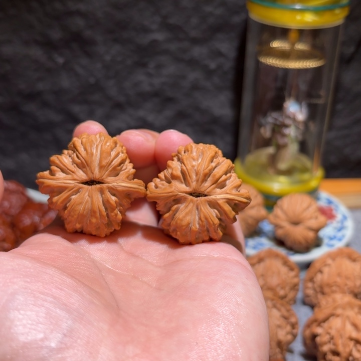 文玩核桃把件四座楼