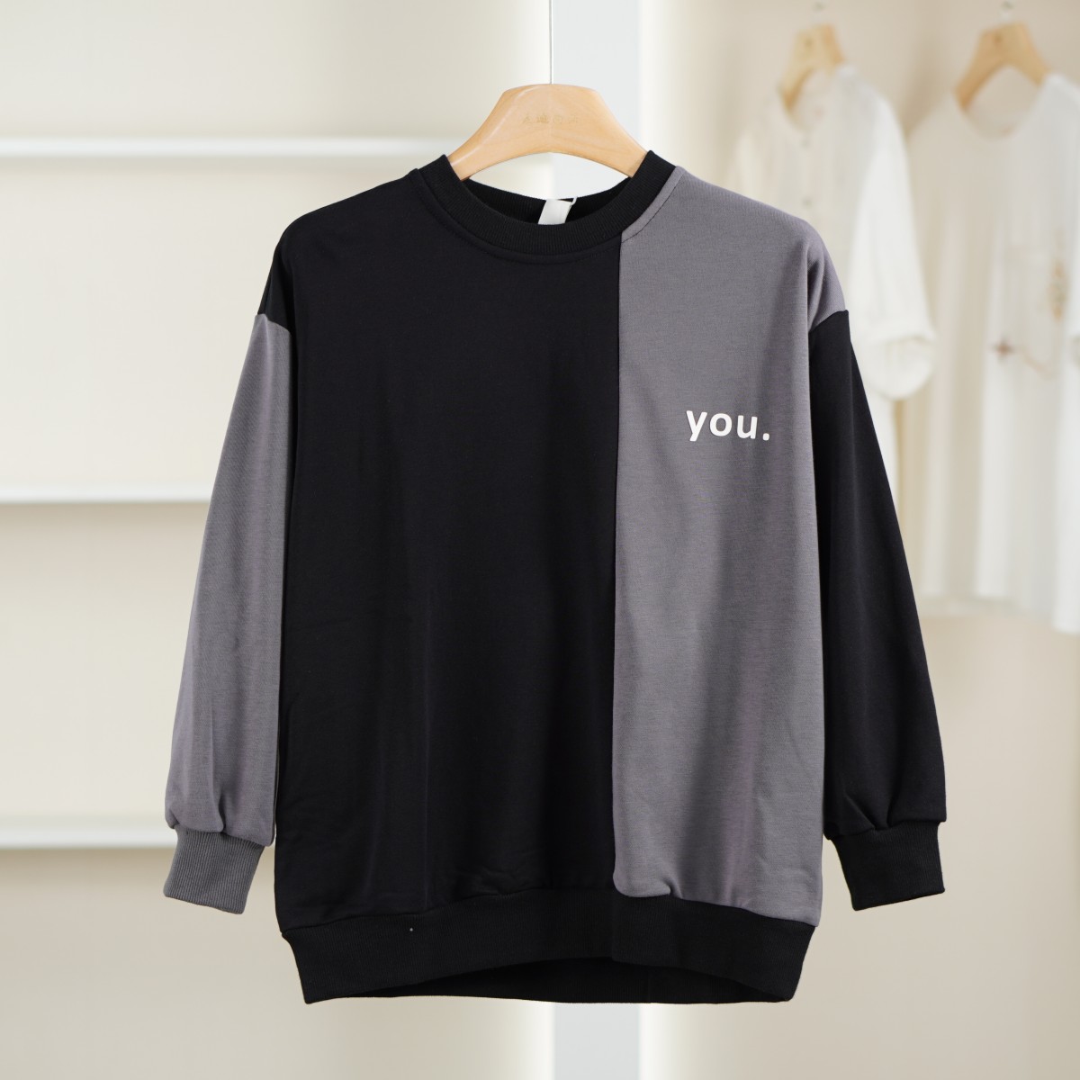 麦迪尚品 一路童行 3120890 春秋时尚休闲拼色儿童套头卫衣童装