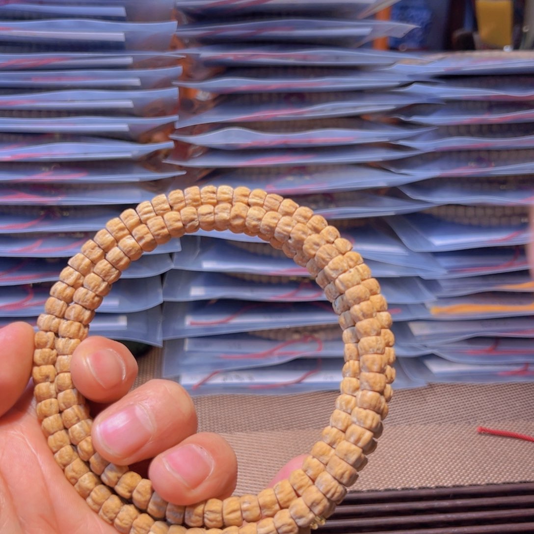 柏香籽/百香籽吊坠青**月