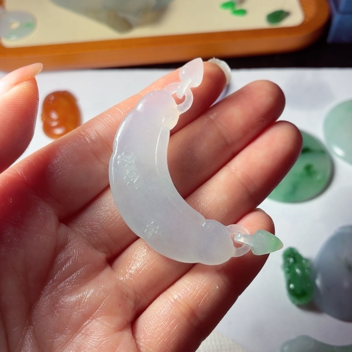 定制翡翠未镶嵌福利