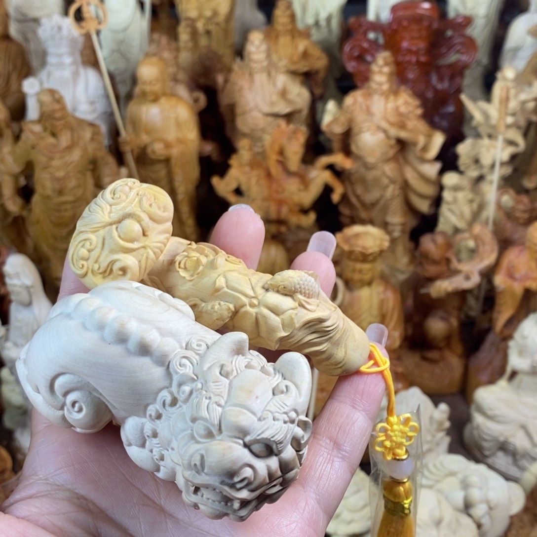 持***恒木黄杨微瑕貔貅如意