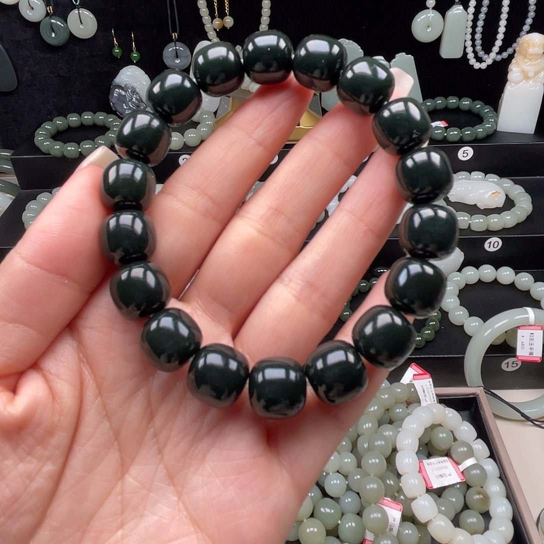 和田玉手串未镶嵌