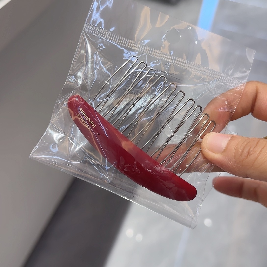 非金属布艺红色醋酸倒叉梳