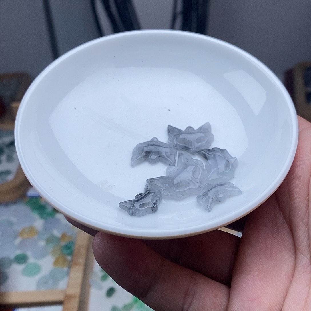 翡翠颈饰未镶嵌狐狸面具48