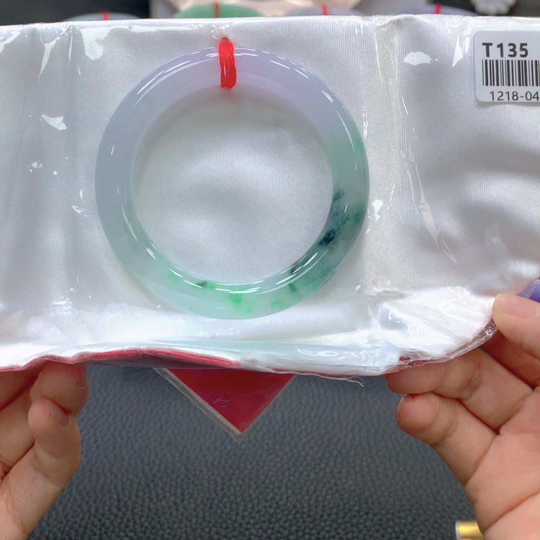 翡翠未镶嵌手镯10