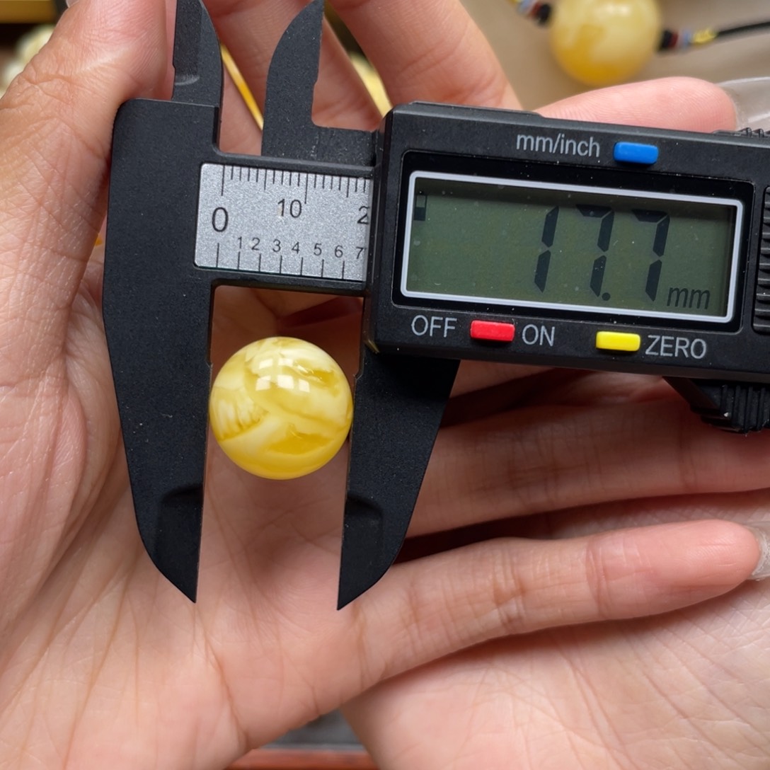 琥珀珠宝奇石未镶嵌大****、