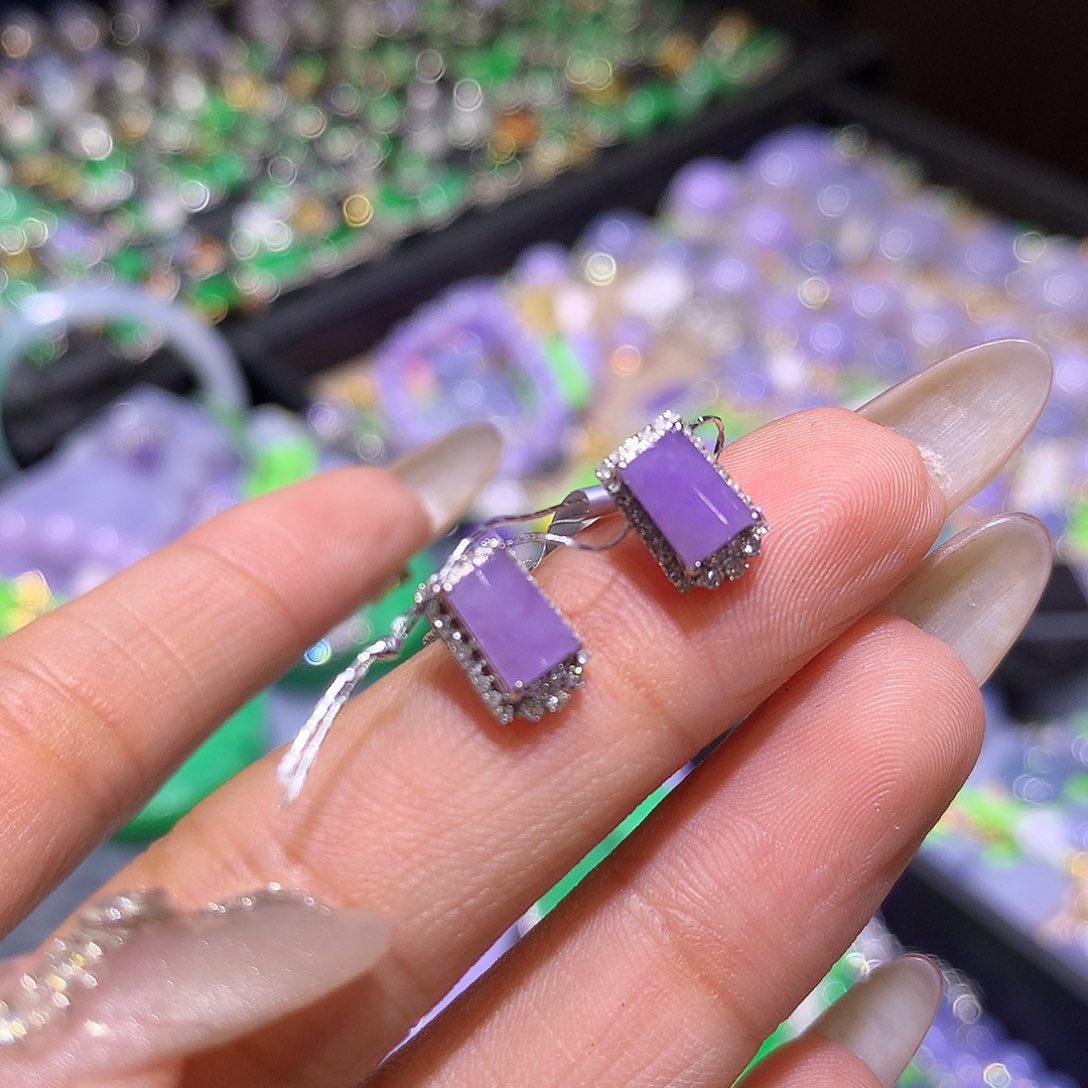 翡翠吊坠(不含链)18K金镶嵌双*星