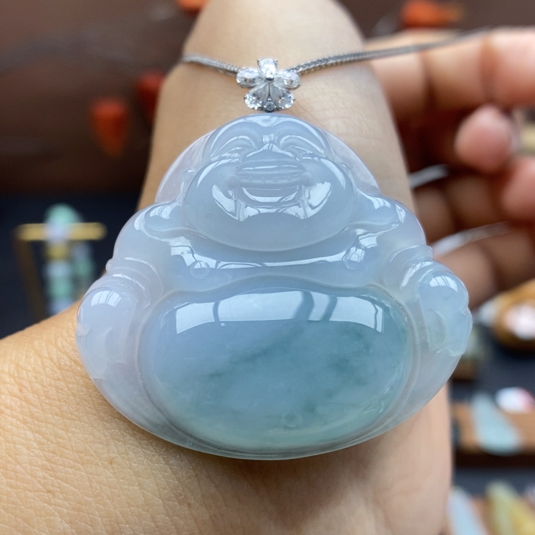 【闪购商品】颈饰18K金镶嵌翡翠63
