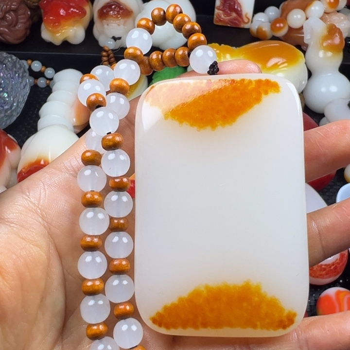 新疆戈壁五彩石金丝