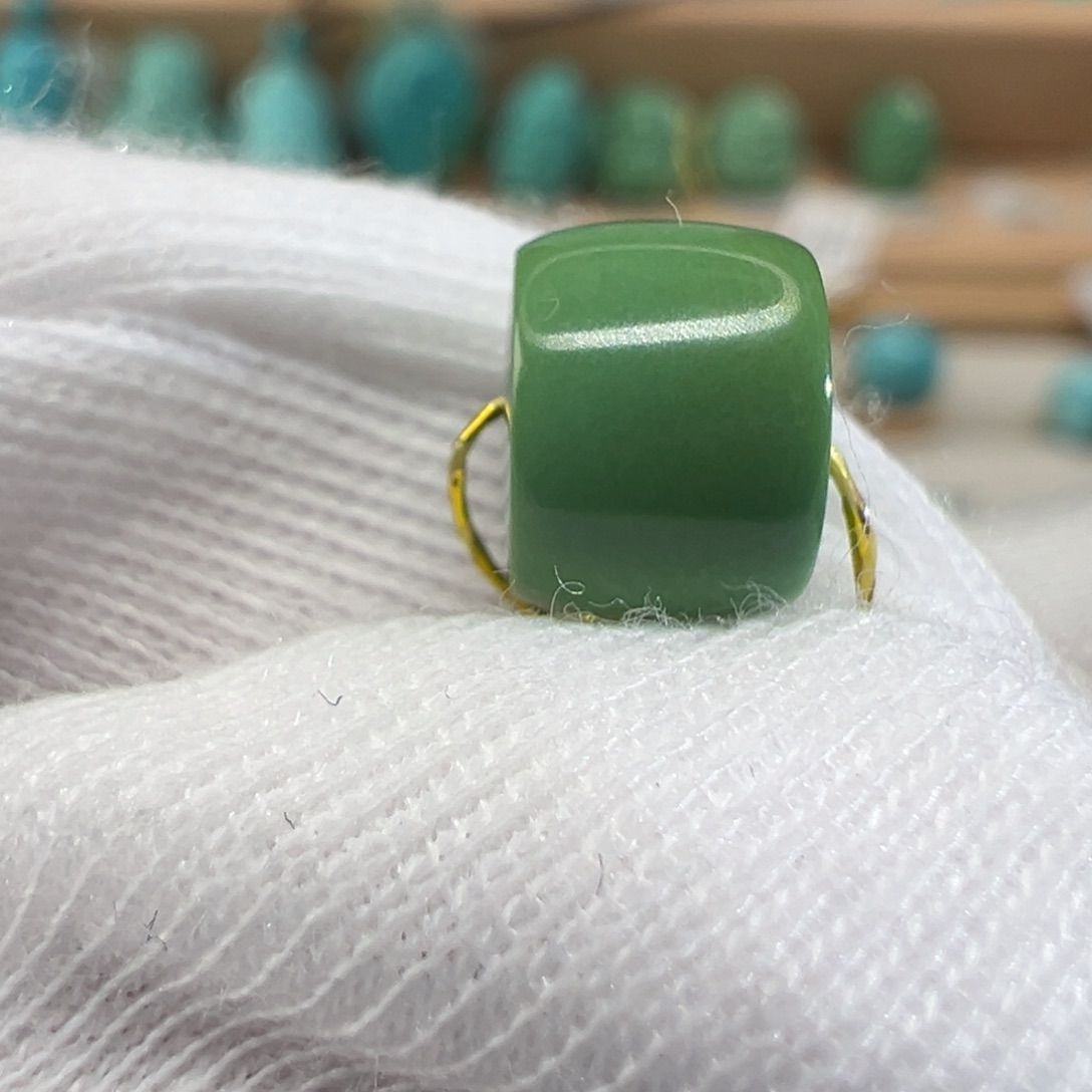 绿松石未镶嵌配饰