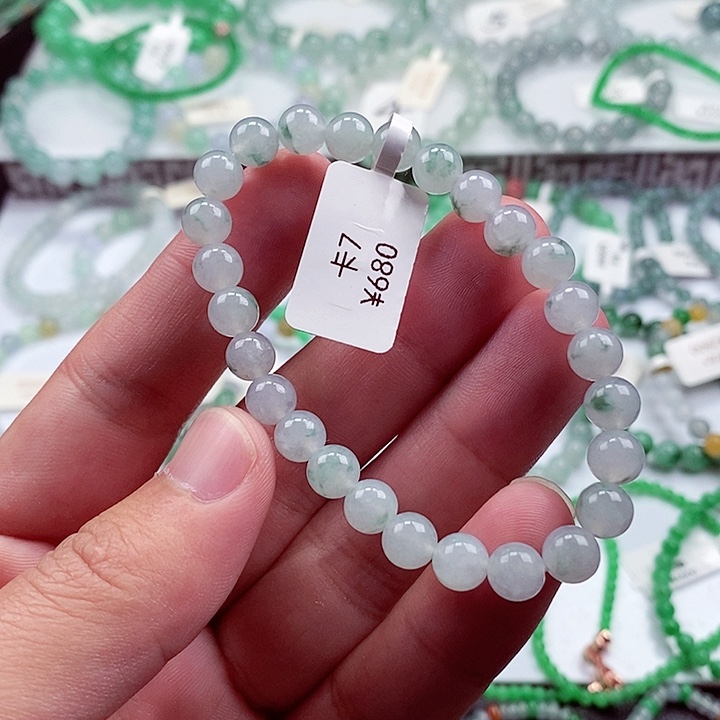 未镶嵌翡翠手链卡7