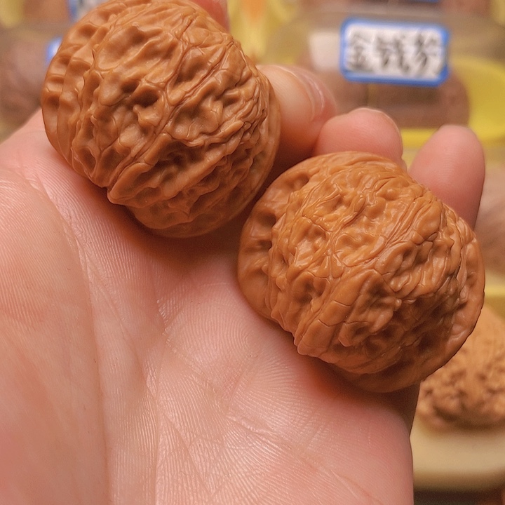 文玩核桃把件41全品老树红皮正磨