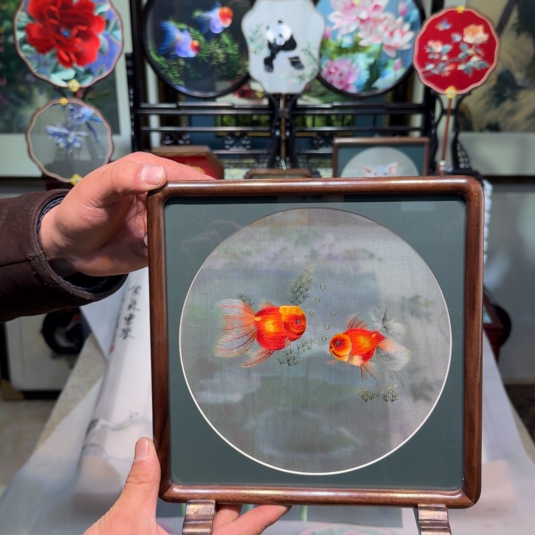 刺绣刺绣工艺精湛