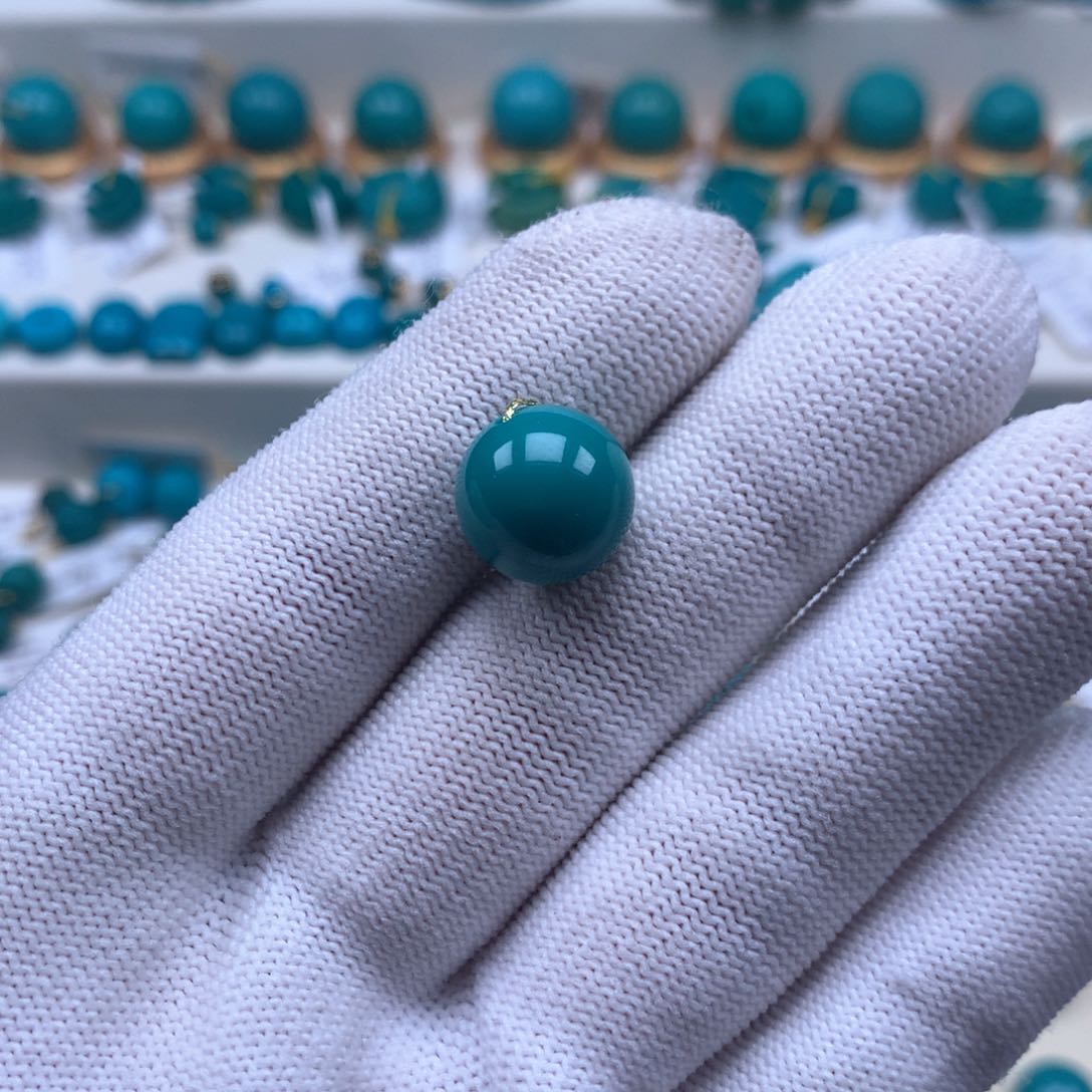 绿松石配饰未镶嵌乌*王