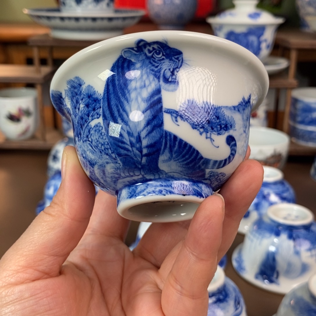 景德镇陶瓷手工手绘