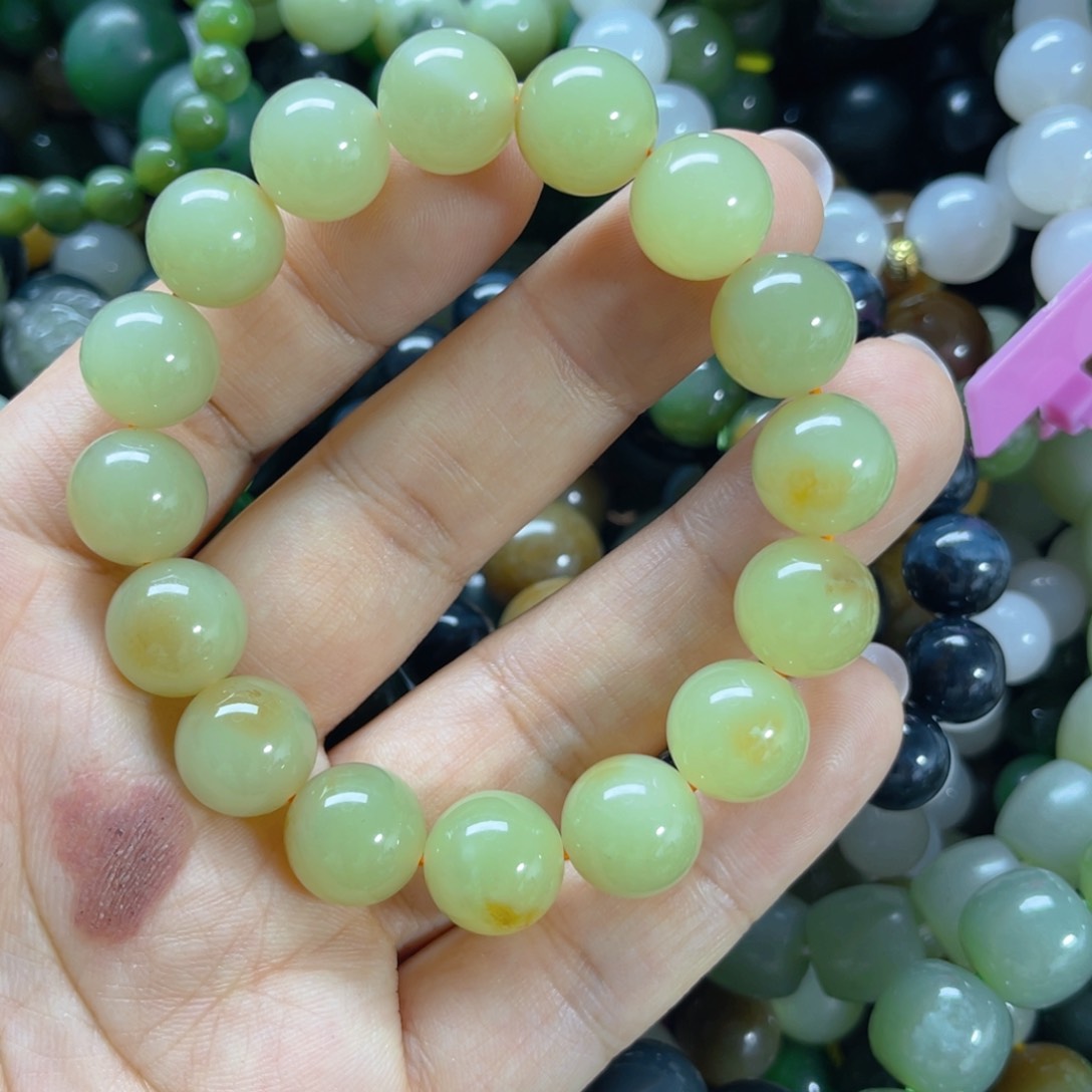 手链未镶嵌和田玉