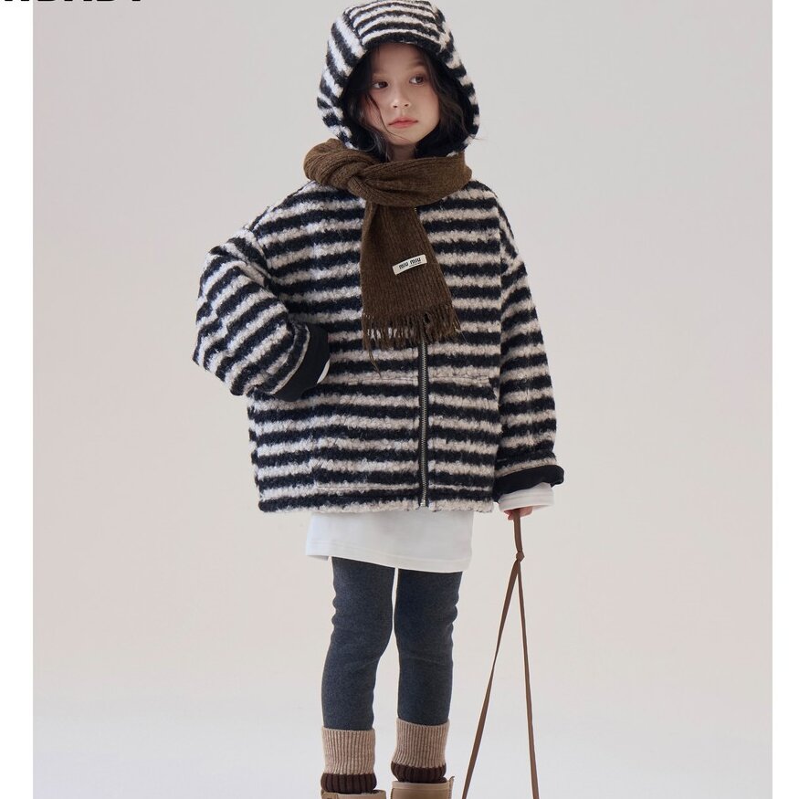 女童条纹毛绒外套秋冬2025新款韩版儿童洋气加厚保暖连帽毛毛外套
