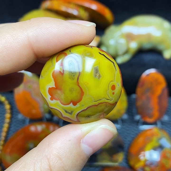 玛瑙/玉髓未镶嵌颈饰