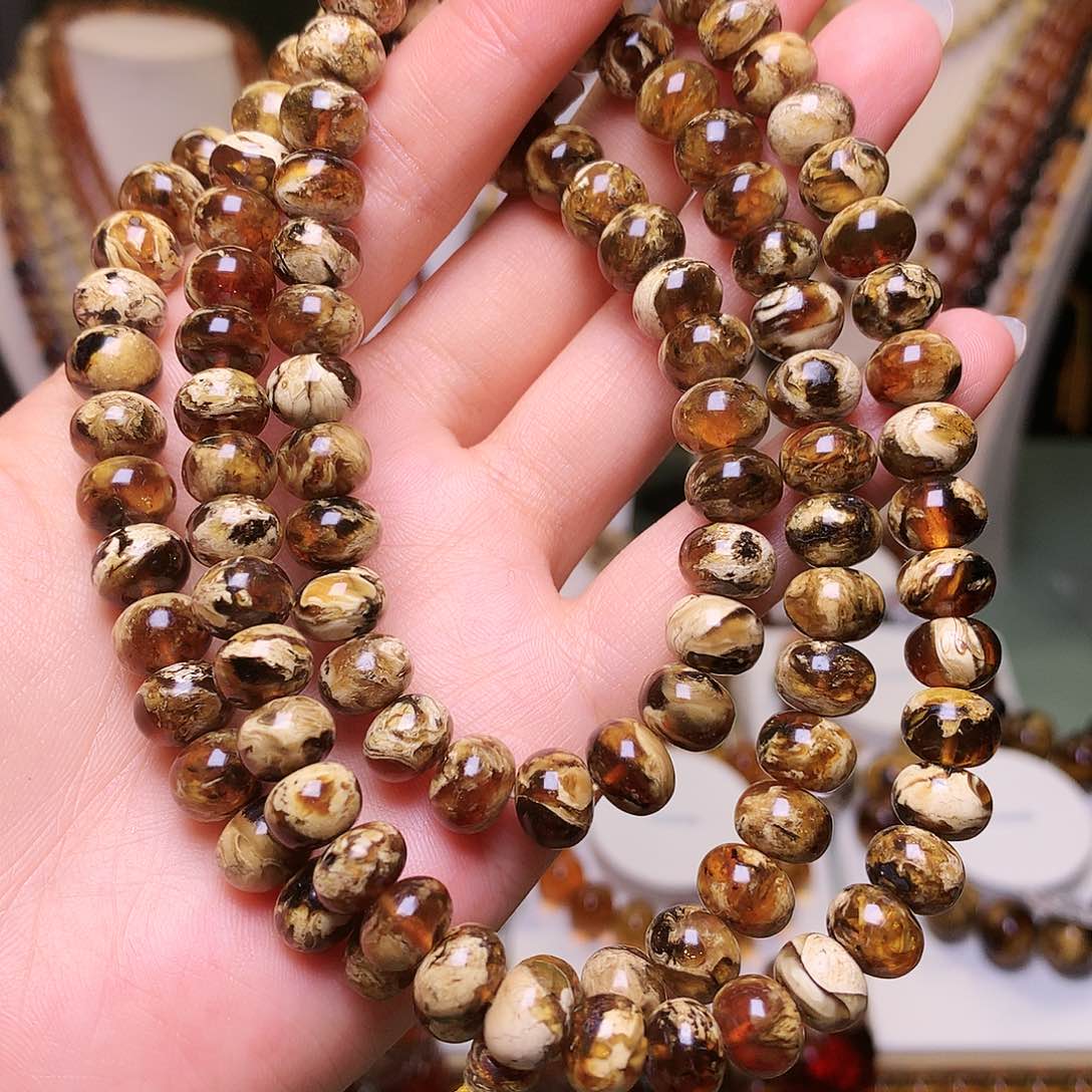 琥珀裸石未镶嵌抚顺琥珀精品溶洞9