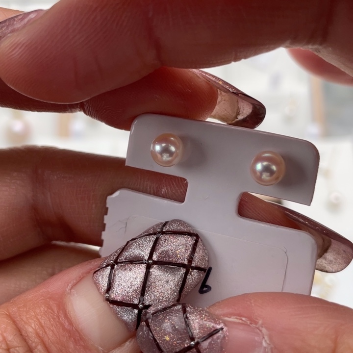 海水珍珠耳饰18K金镶嵌