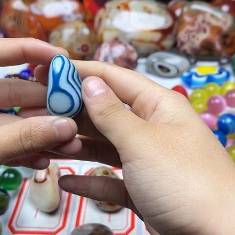 玛瑙/玉髓颈饰未镶嵌