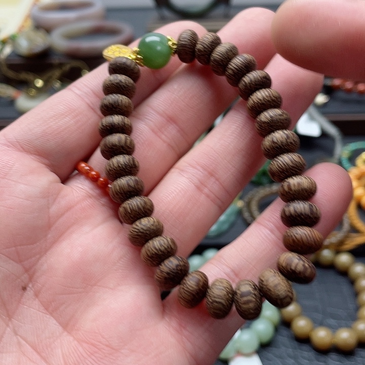 和田玉手串未镶嵌