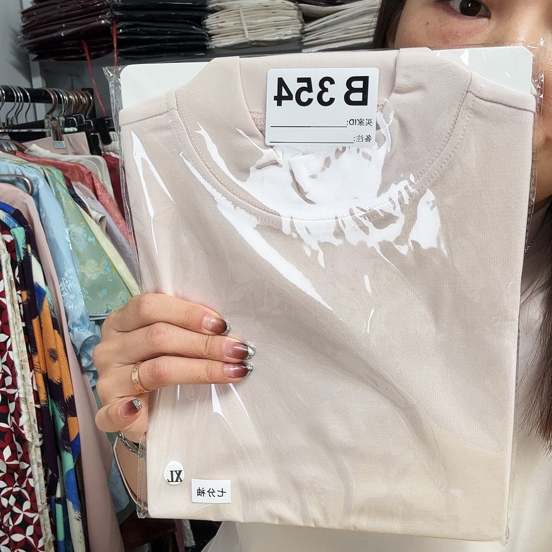 r***d354 特价瑕疵孤品衣