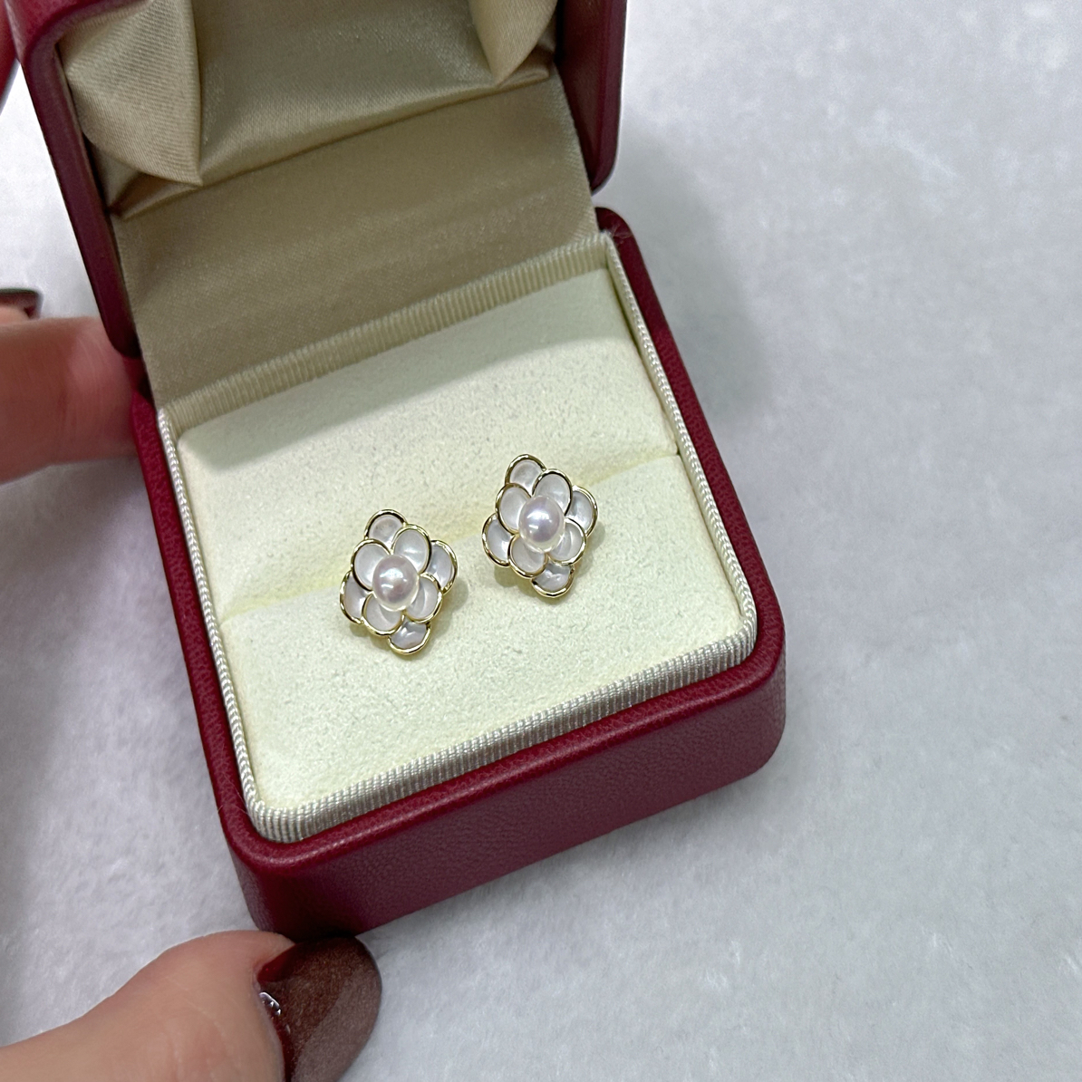 925银耳饰 S925耳钉5-6mm极光粉