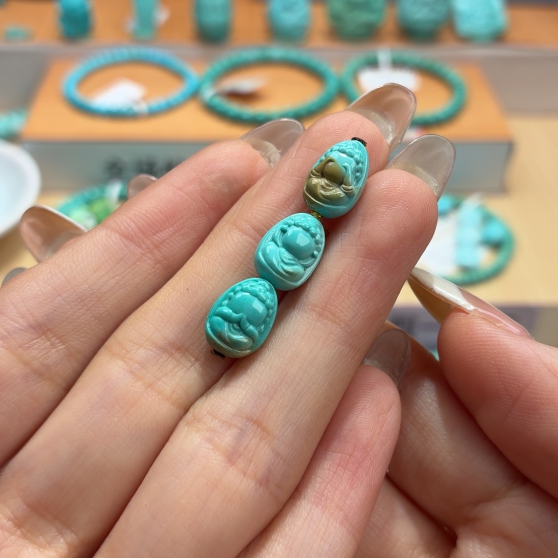 ****༻绿松石未镶嵌珠宝奇石三不佛