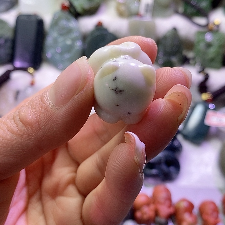 和田玉未镶嵌边角料