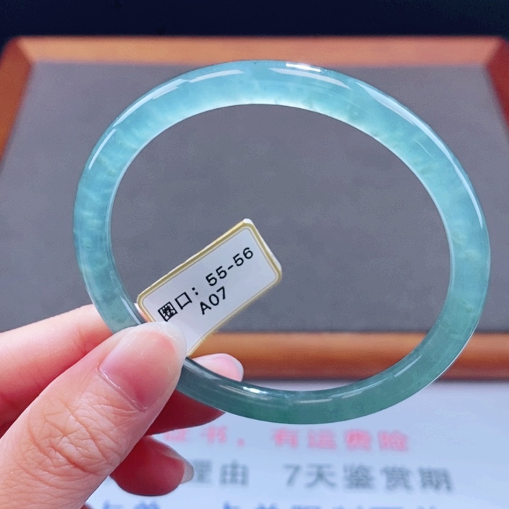 翡翠未镶嵌手镯翡翠手镯36