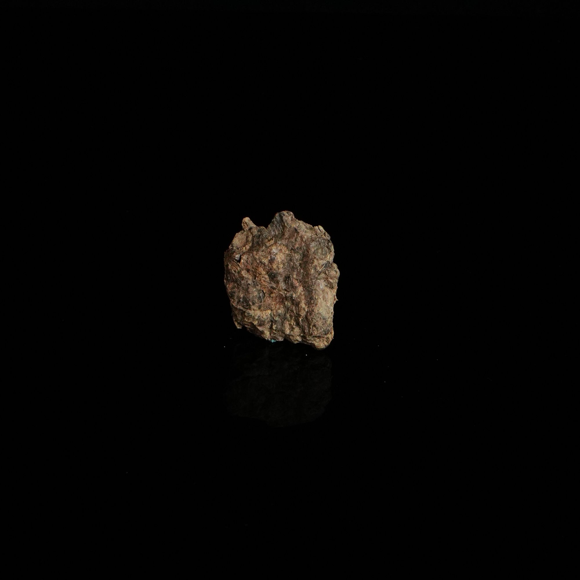 DY-C652 马拉ok沉水风化料（火烧） / 8.4g