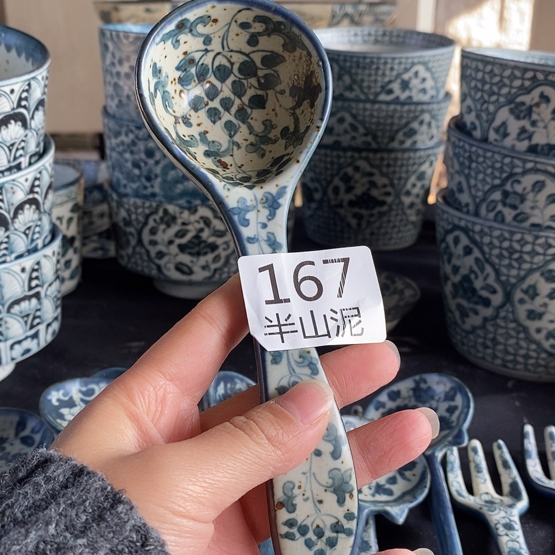 倾***城陶手工手绘青花高温陶瓷