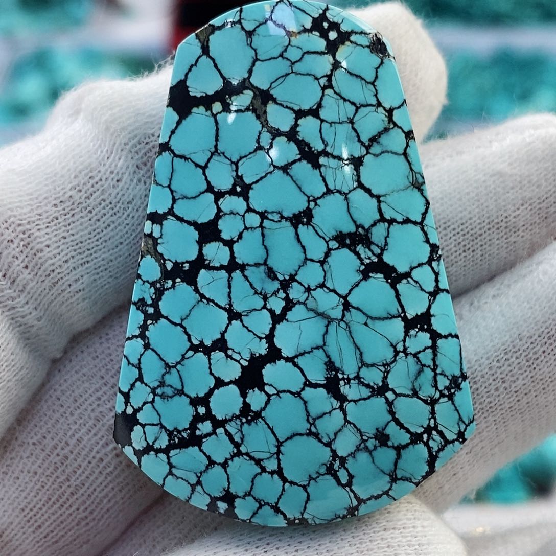 绿松石配饰未镶嵌