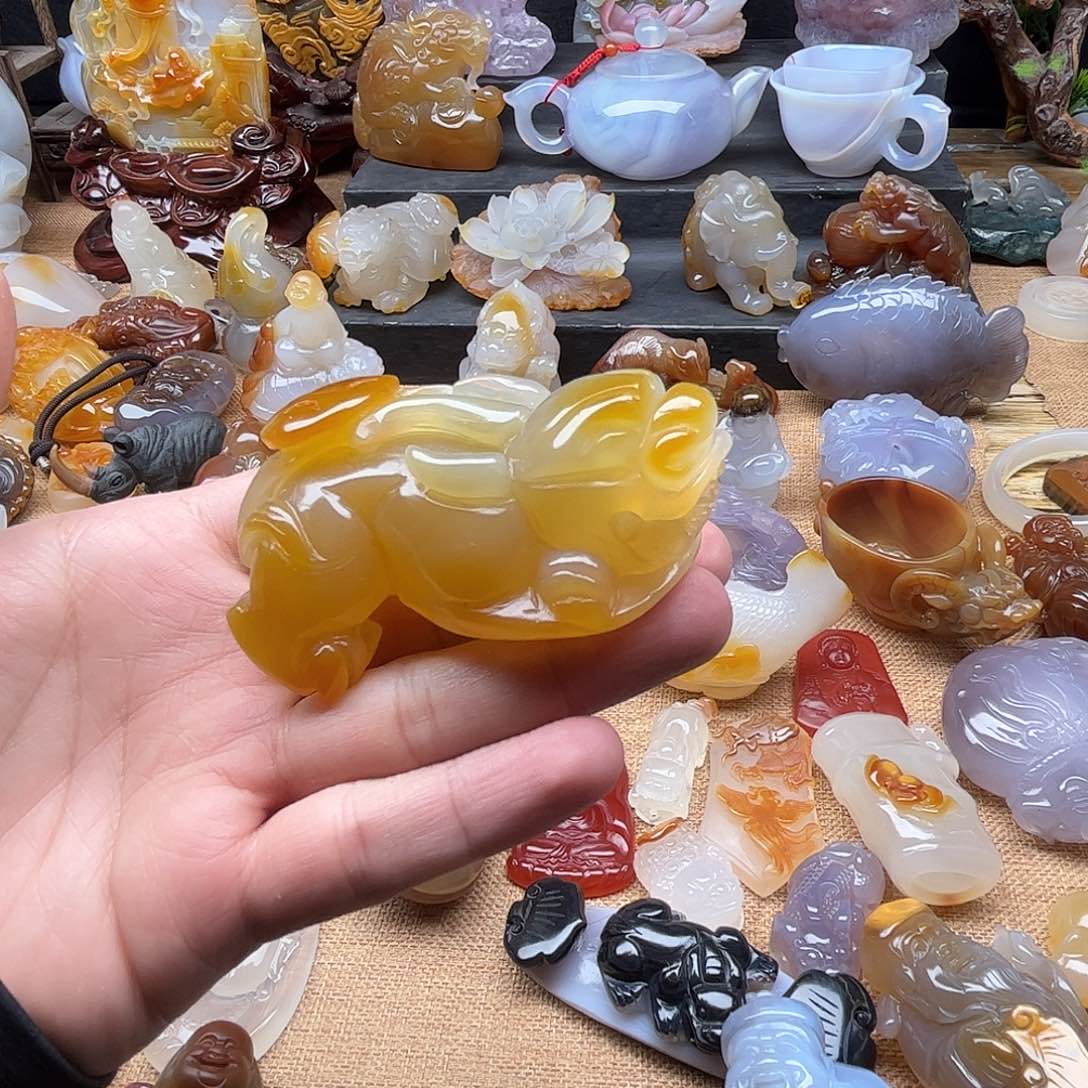 玛瑙/玉髓玛瑙未镶嵌桃**姐