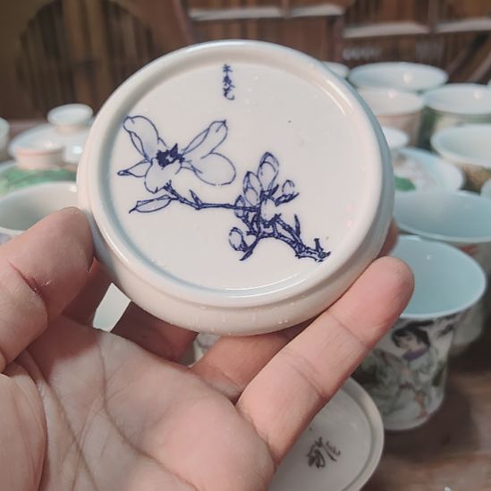 戴玉衡手绘陶瓷艺术