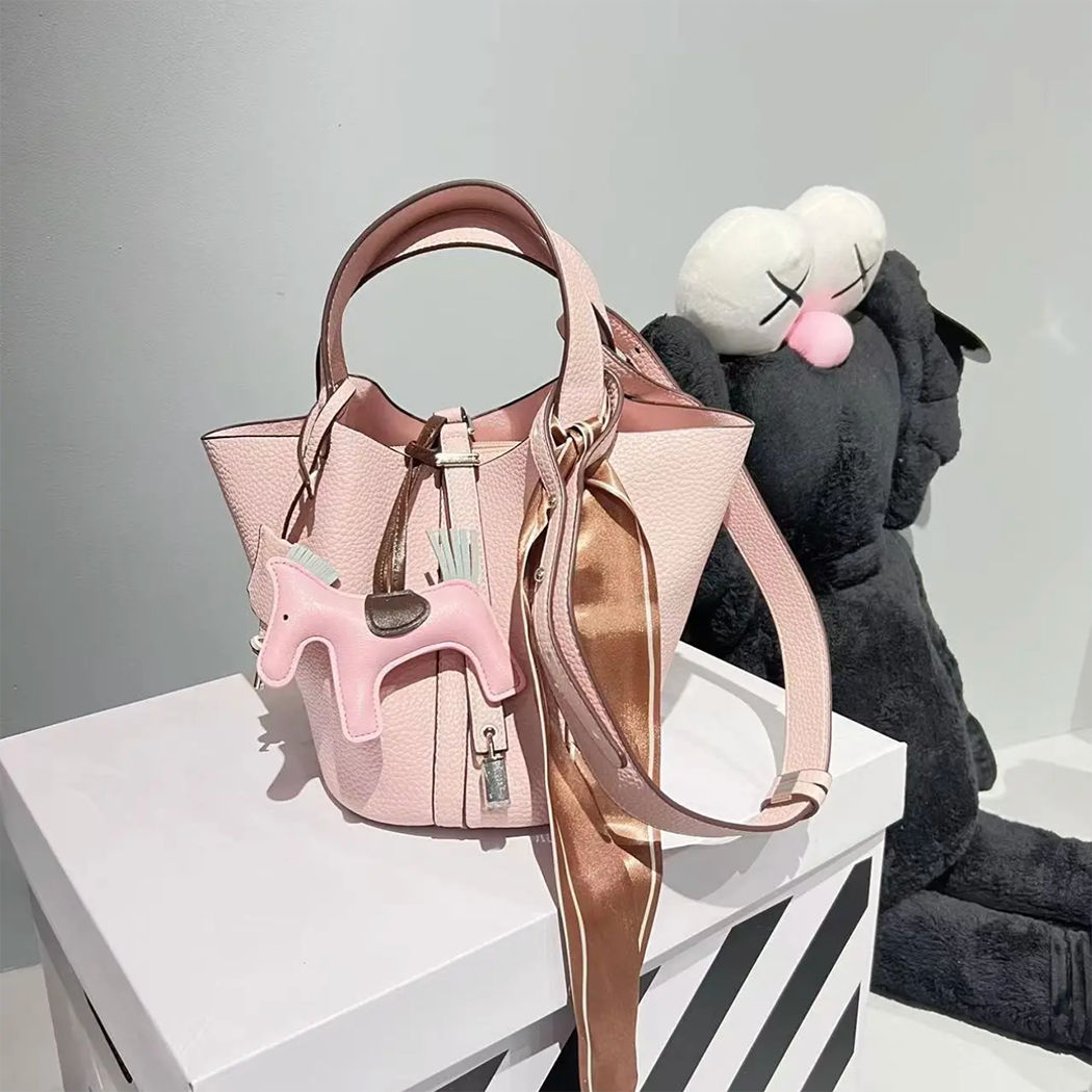 【喜儿ula】新品3-9-19小众粉粉菜篮手拎包