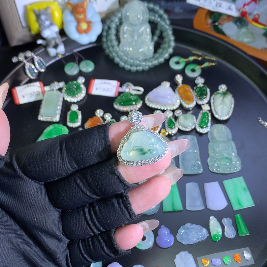 翡翠银S925镶嵌吊坠(不含链)飘花佛公