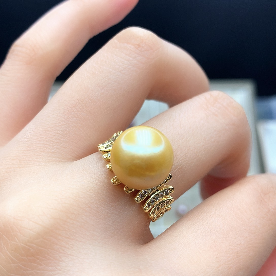 淡水珍珠颈饰合金