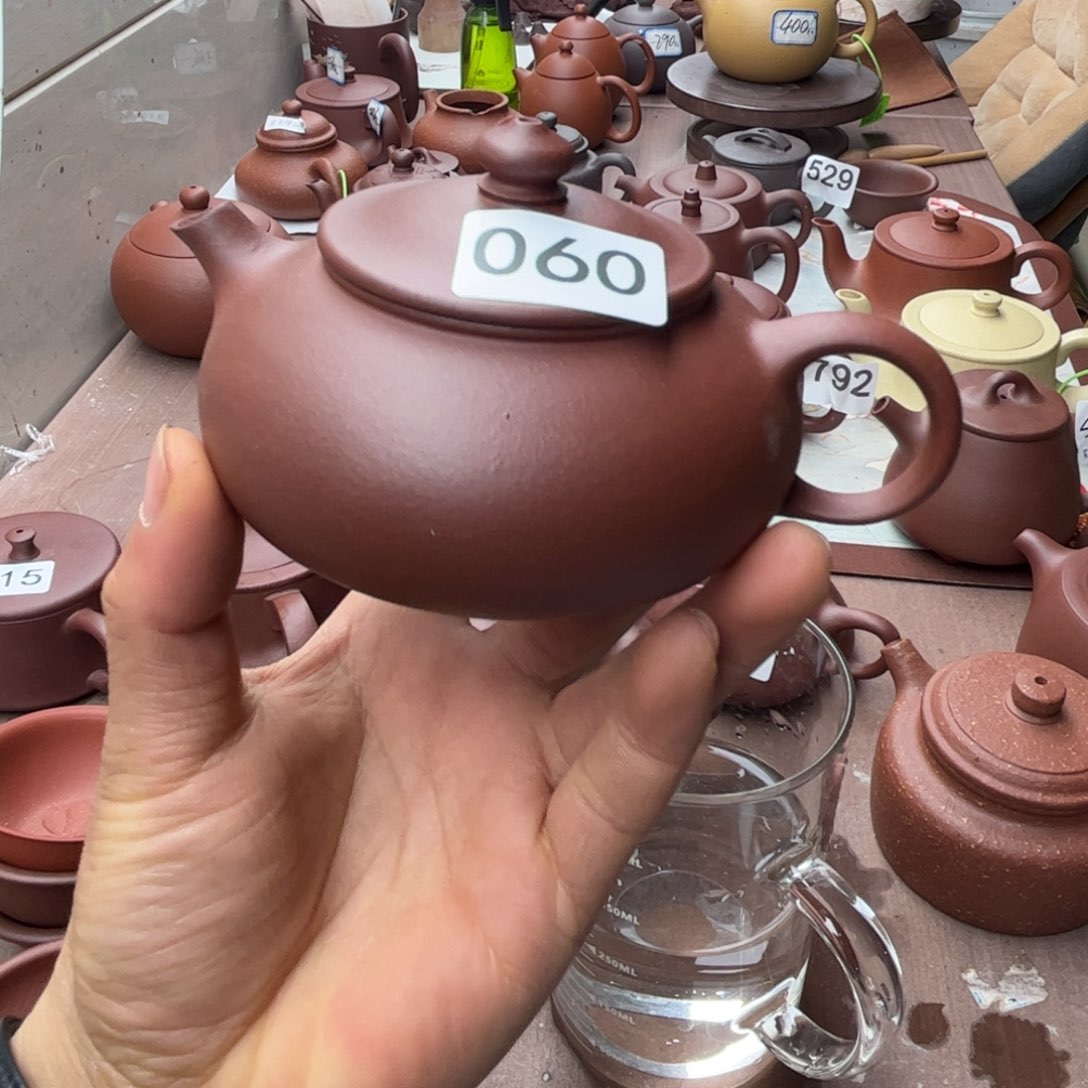 紫砂茶壶紫泥寒江200左右瑕疵