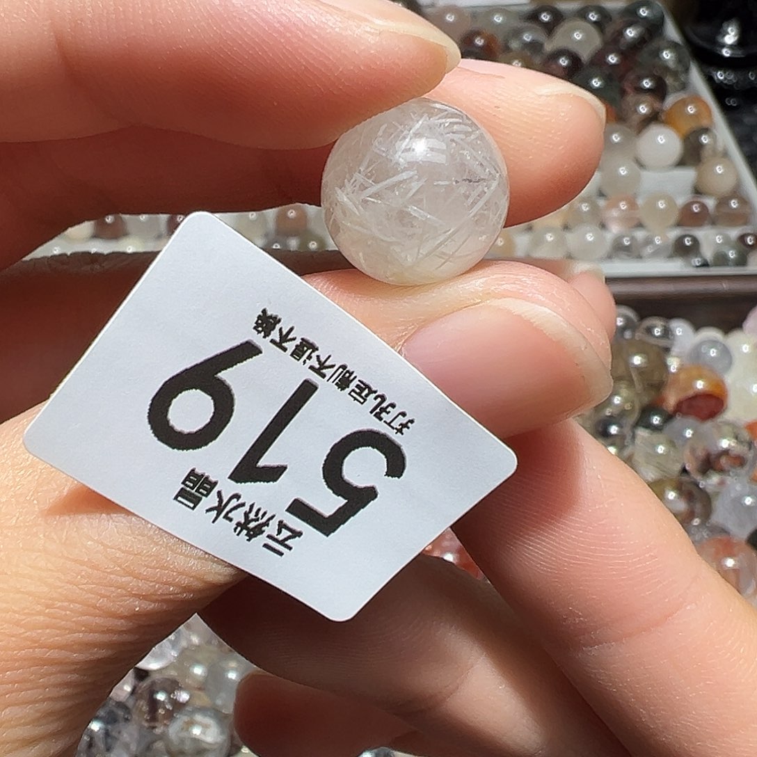 未镶嵌珠宝半成品水晶