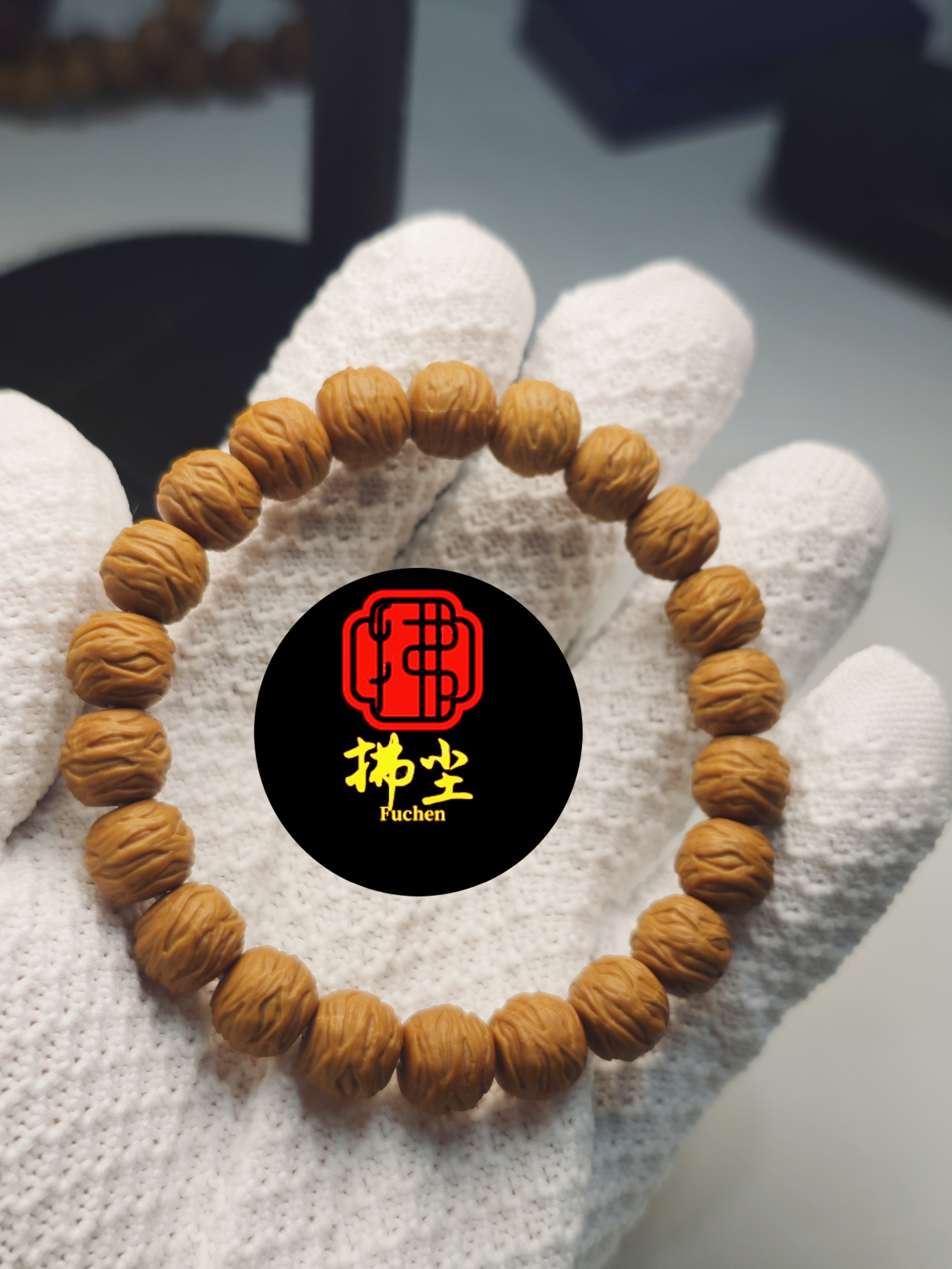 拂尘文玩全品猴头精工雕刻之破茧重生