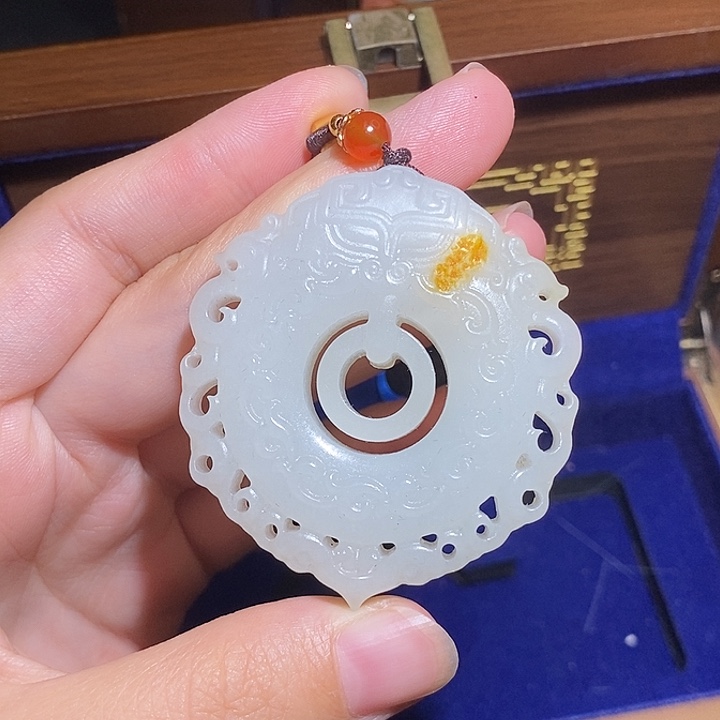 未镶嵌和田玉挂件道**泉