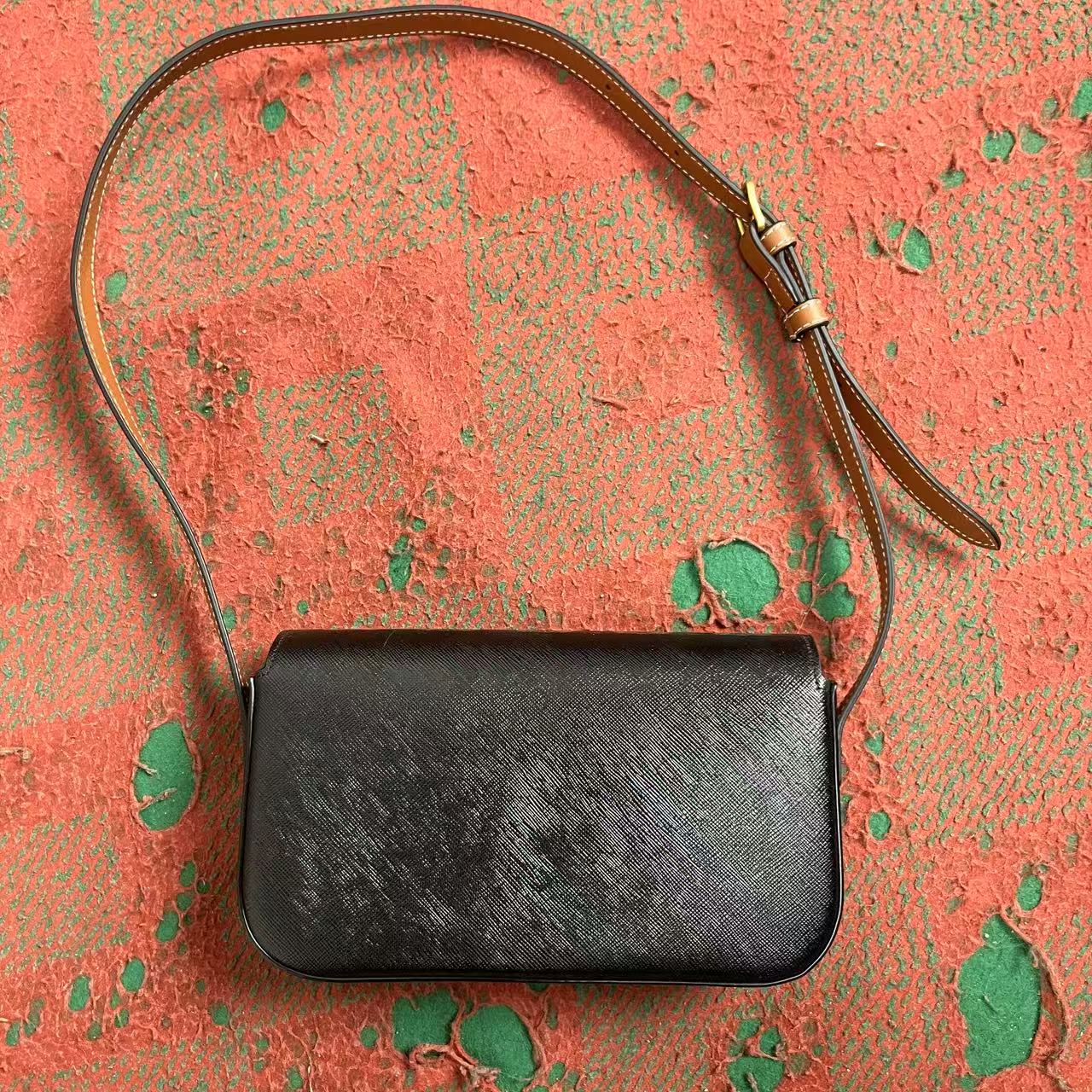 TOLEX2025新款手工时尚女包豆腐花棕色百搭小众