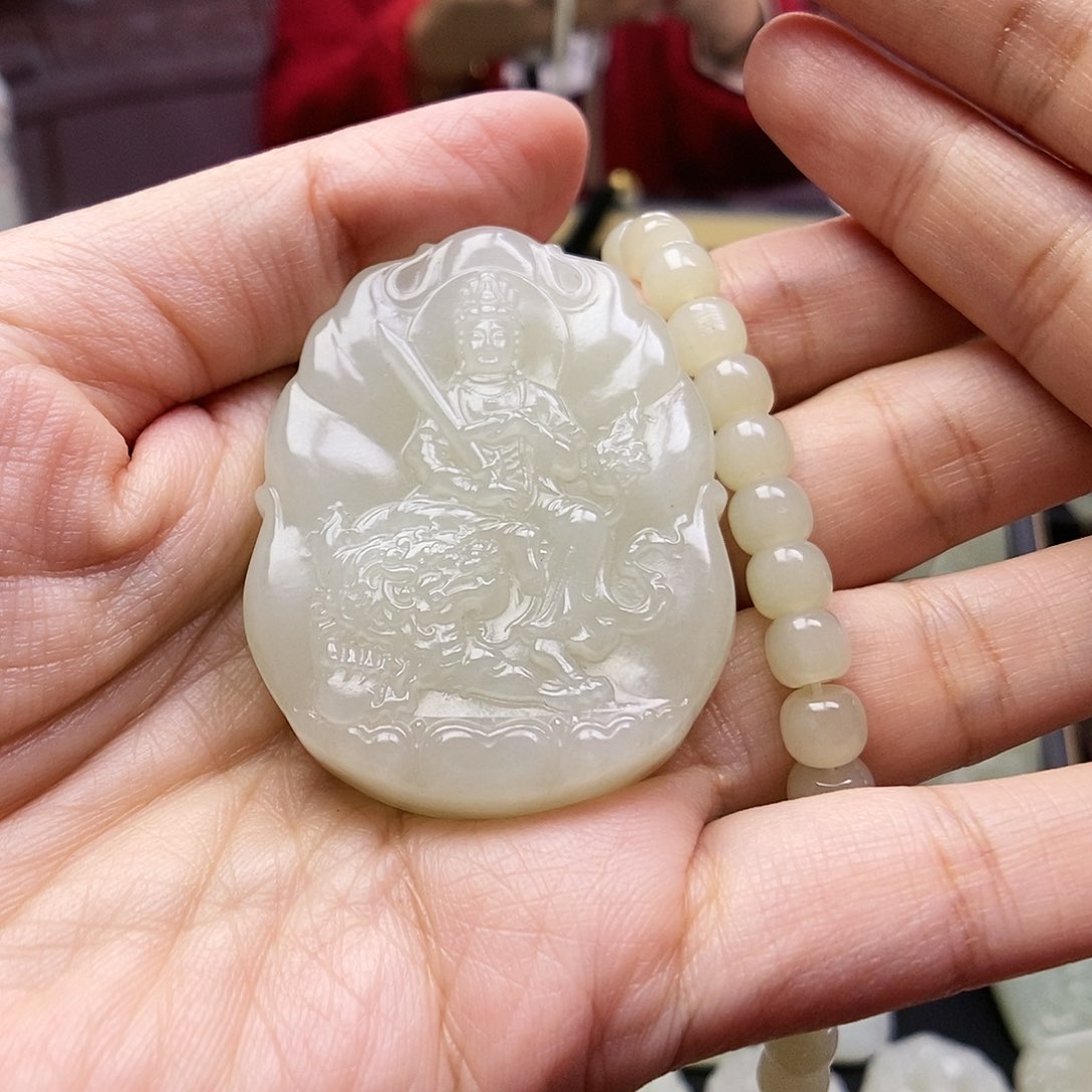 和田玉颈饰未镶嵌格****a