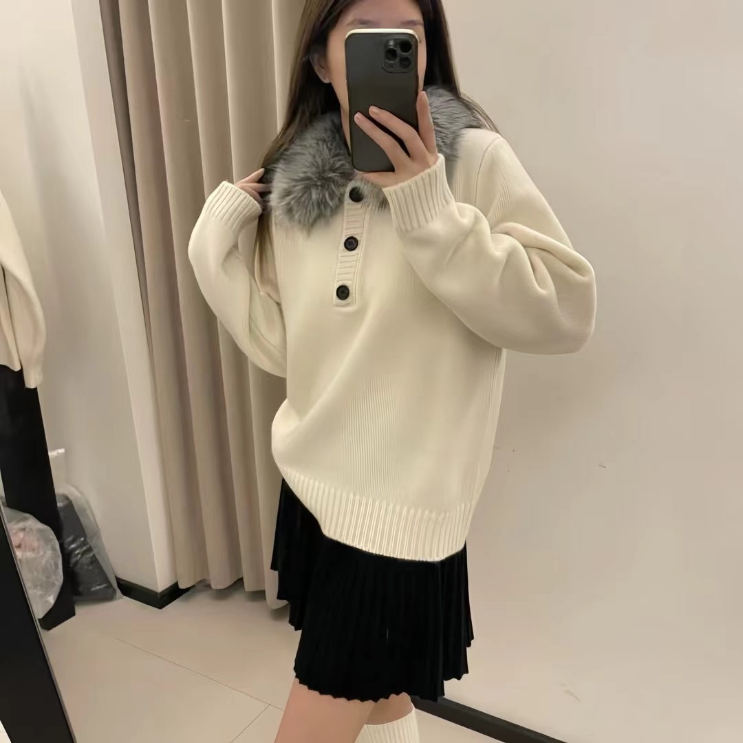 【济州岛】休闲时尚半纽扣毛毛领毛衣